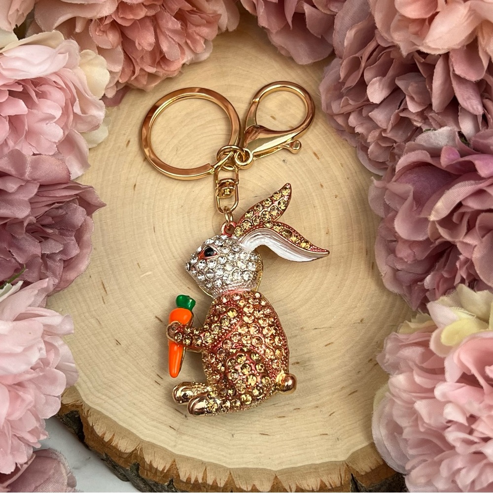 Champagne and Silver Crystal Bunny Rabbit with Carrot Keychain Charm - Picture 4 of 16